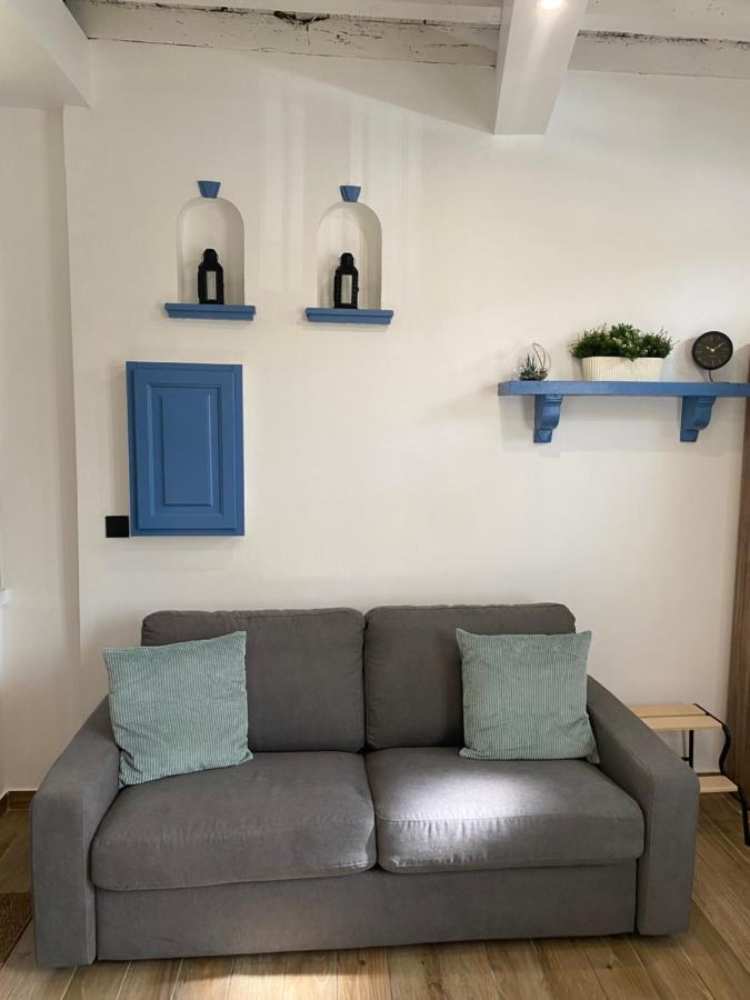 Nuit A La Roquette, Arles Appartement Buitenkant foto